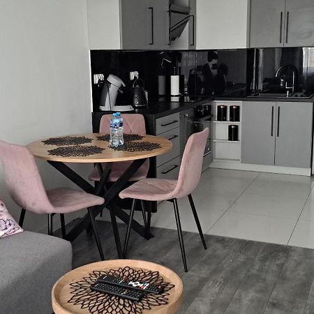 Apartament Pudrowy コシャリン エクステリア 写真